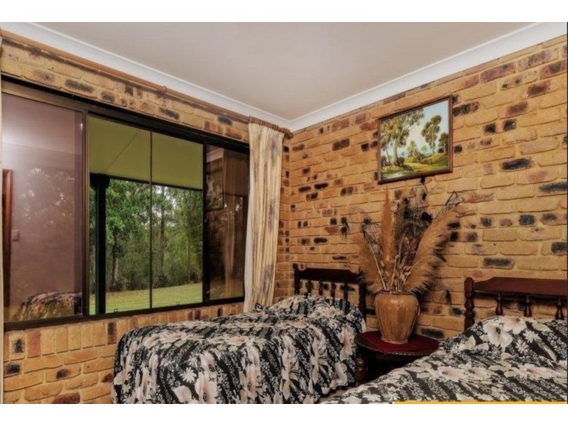 189 Moorina Road, Moorina QLD 4506