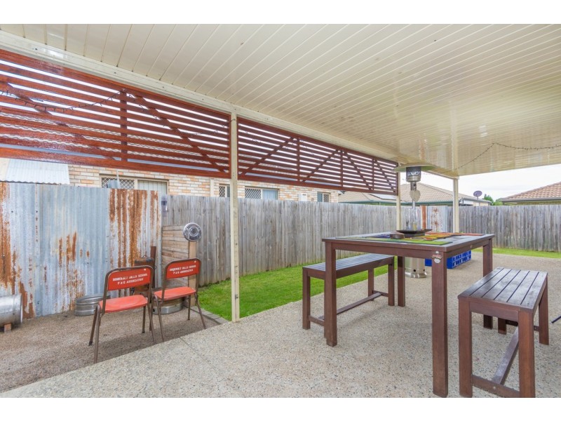 48 Riverbend Crescent, Morayfield QLD 4506