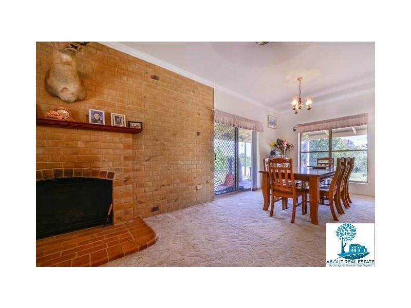 489 Mt Mee Road, Delaneys Creek QLD 4514