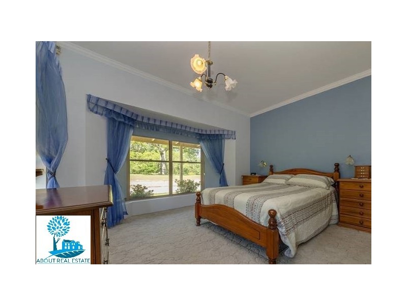489 Mt Mee Road, Delaneys Creek QLD 4514