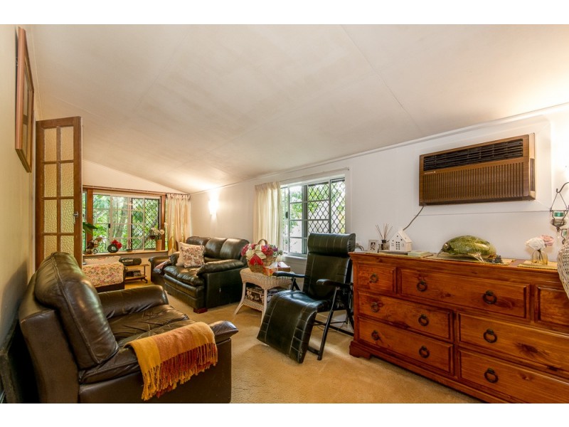 105 Tinney Road, Upper Caboolture QLD 4510