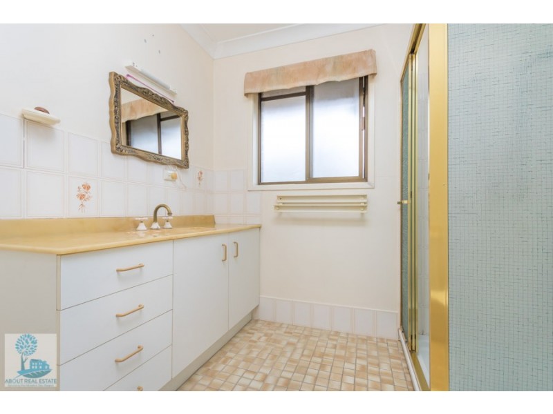 20 Mumford Road, Kurwongbah QLD 4503