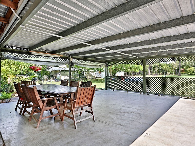 9 Fairmount Street, Elimbah QLD 4516