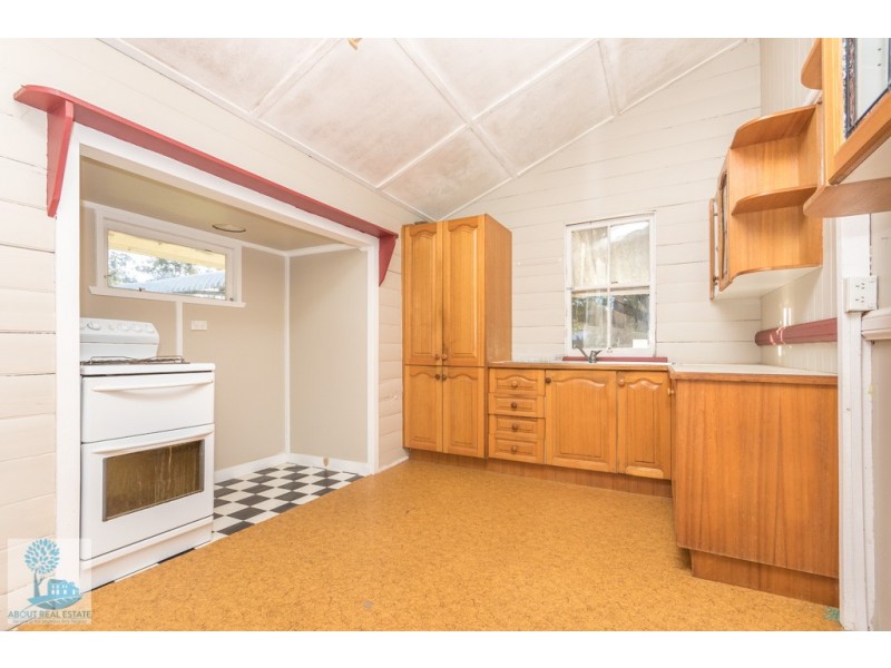 996 Mount Samson Road, Samsonvale QLD 4520