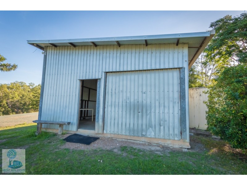 996 Mount Samson Road, Samsonvale QLD 4520