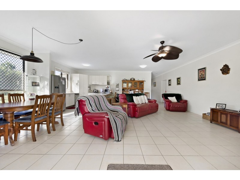 27-29 Rudken Parade, Elimbah QLD 4516