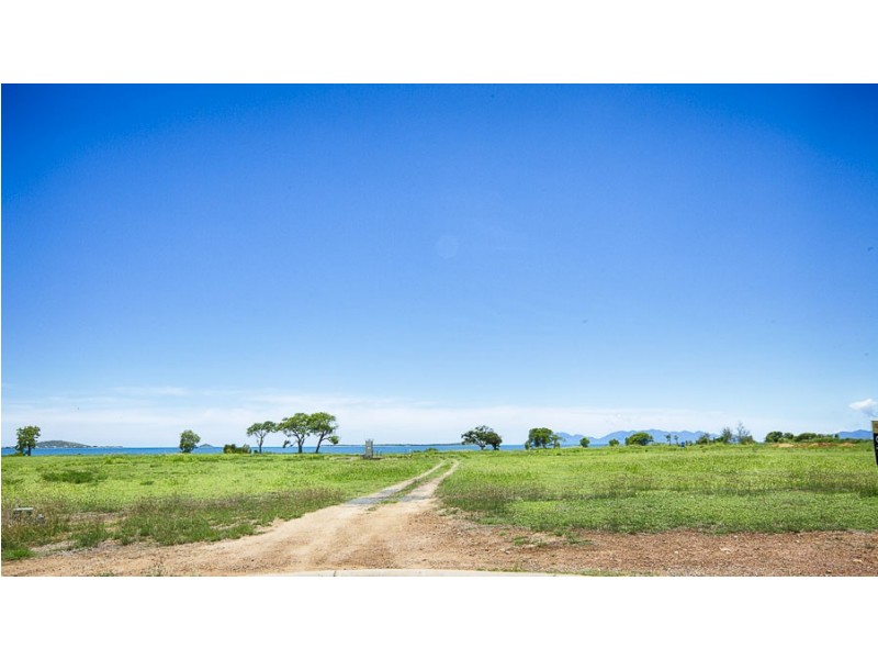 18 BAYSIDE COURT, Bowen QLD 4805