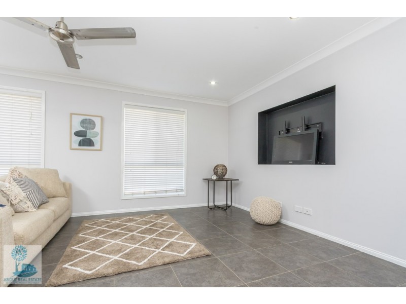 74 CRESTWOOD AVENUE, Morayfield QLD 4506