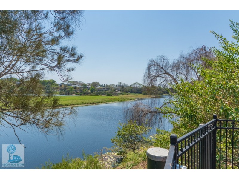 42 Fortune Esplanade, Caboolture South QLD 4510