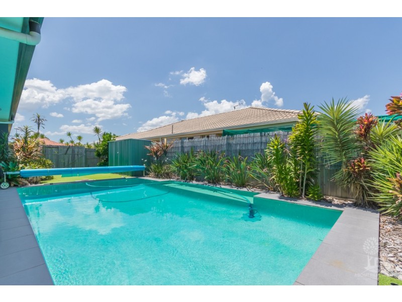 17 Dewar Court, Caboolture QLD 4510