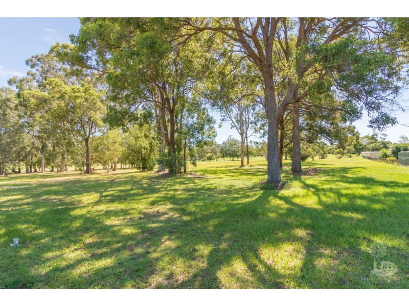 3 Fairway Court, Caboolture QLD 4510