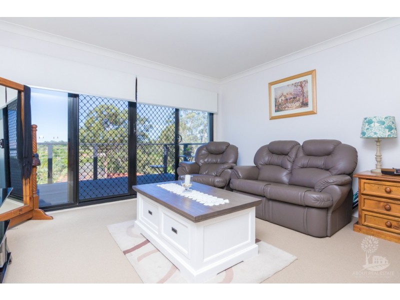 8 Grace Mac Court, Narangba QLD 4504