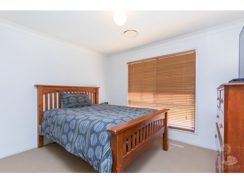 8 Grace Mac Court, Narangba QLD 4504