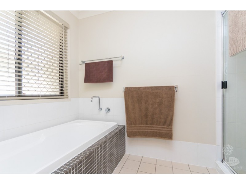 8 Grace Mac Court, Narangba QLD 4504