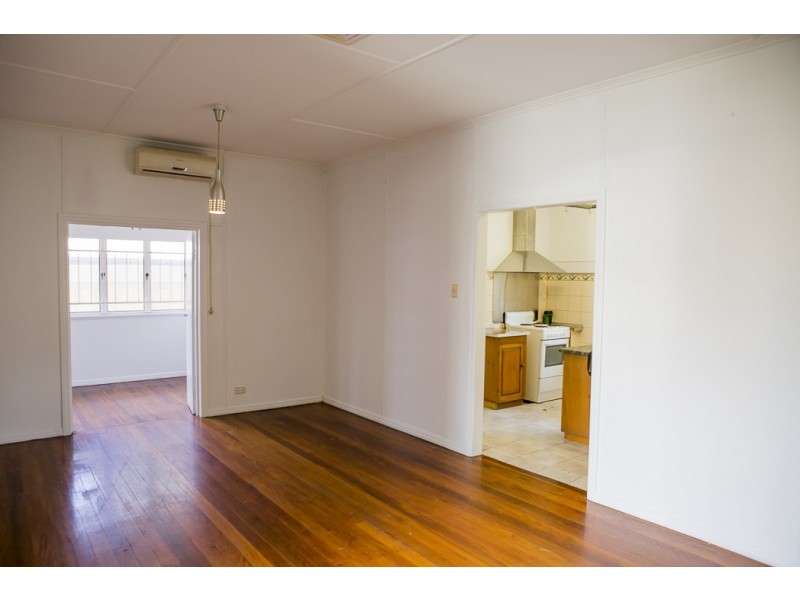 35 Margaret Street, Caboolture QLD 4510