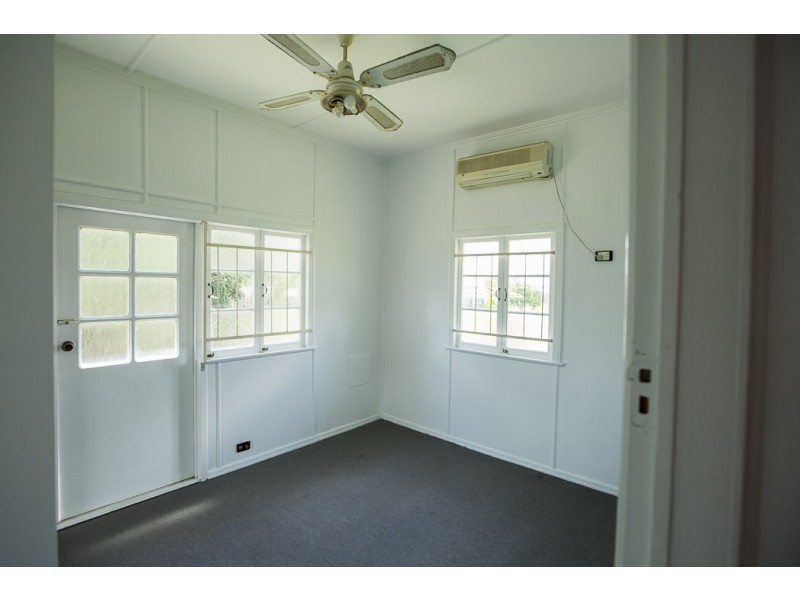 35 Margaret Street, Caboolture QLD 4510