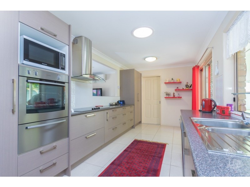 30 Parkridge Ave, Upper Caboolture QLD 4510