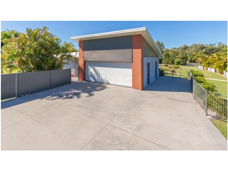 7-17 Three Ponds Place, Elimbah QLD 4516