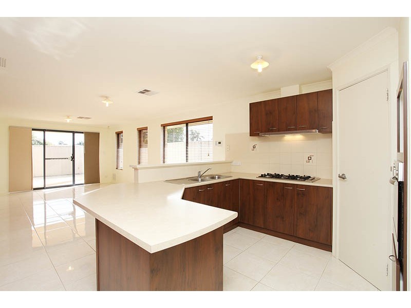 95 Bungaree Rd (cnr Margaret St), Wilson WA 6107