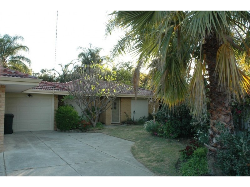 16 DORIGO PLACE, Gosnells WA 6110