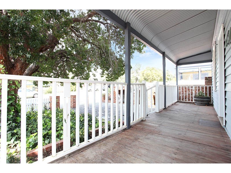 15a Canterbury Terrace, East Victoria Park WA 6101