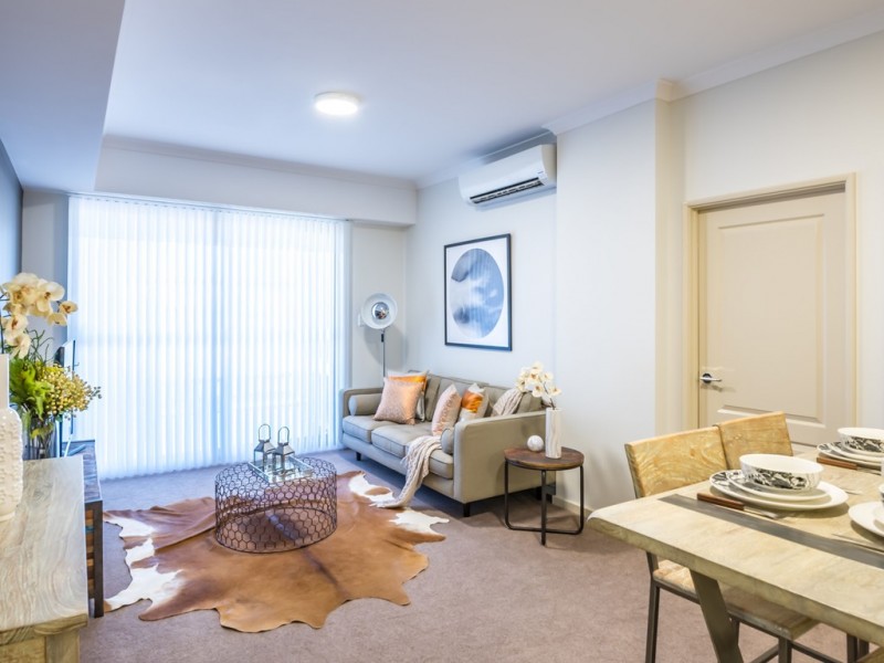 703/21-23 Lake Street, Cannington WA 6107