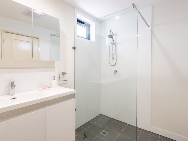 703/21-23 Lake Street, Cannington WA 6107