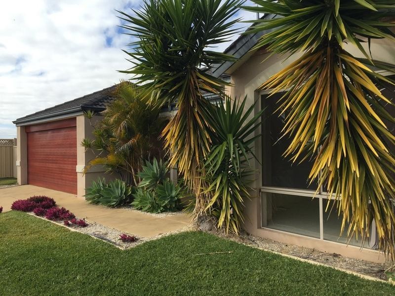 20 Rometta Way, Sinagra WA 6065