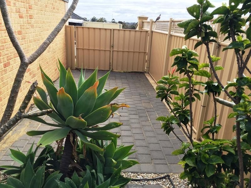 20 Rometta Way, Sinagra WA 6065