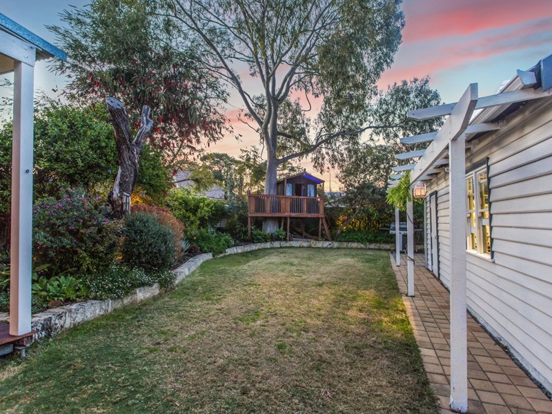 61 Ashburton Street, East Victoria Park WA 6101