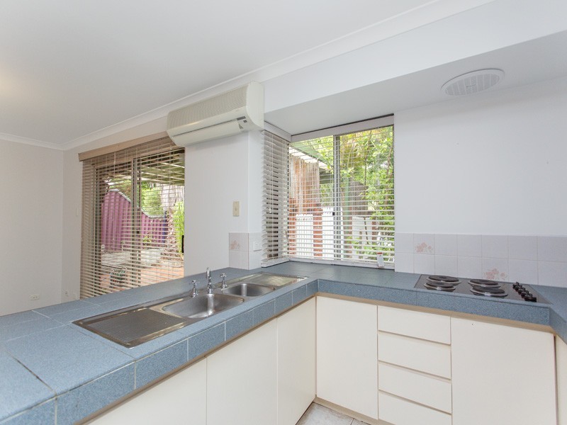 1/59 Temple Street, Victoria Park WA 6100