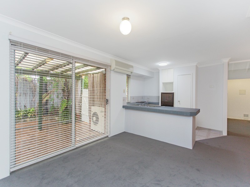 1/59 Temple Street, Victoria Park WA 6100