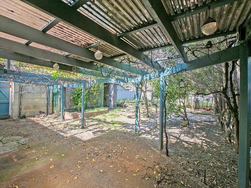 209 Bishopsgate Street, Carlisle WA 6101