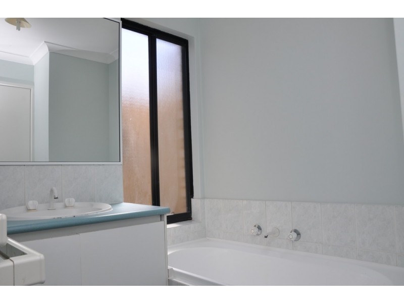 1/1 Wyong Road, Bentley WA 6102