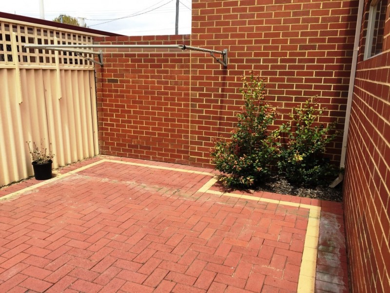 2/340 Mill Point Road, South Perth WA 6151