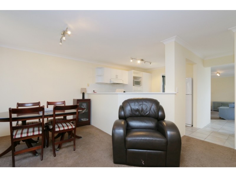 4/49 McMillan Street, Victoria Park WA 6100