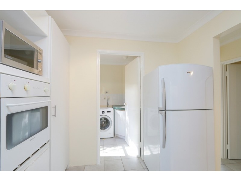 4/49 McMillan Street, Victoria Park WA 6100