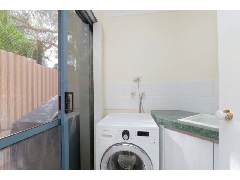 4/49 McMillan Street, Victoria Park WA 6100