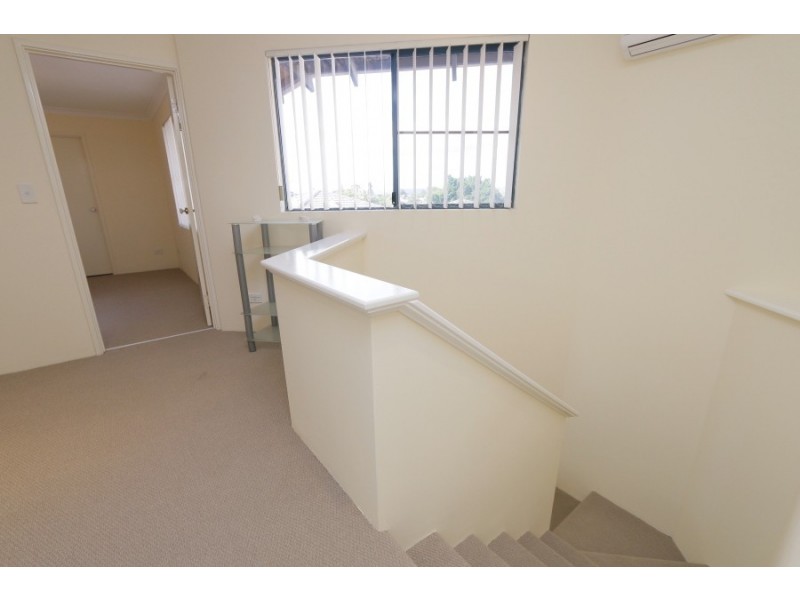 4/49 McMillan Street, Victoria Park WA 6100