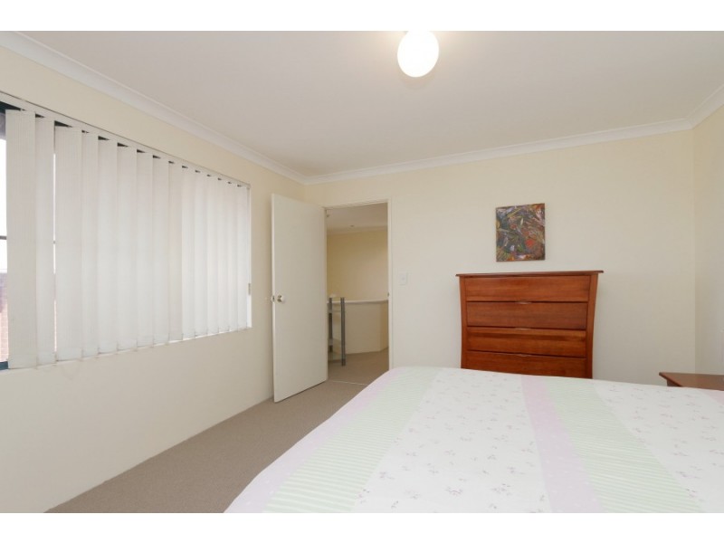 4/49 McMillan Street, Victoria Park WA 6100