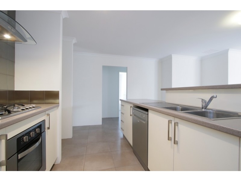 13A Sproxton Way, Embleton WA 6062