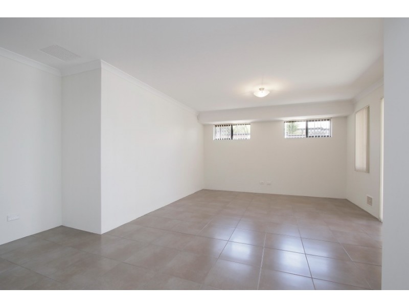 13A Sproxton Way, Embleton WA 6062