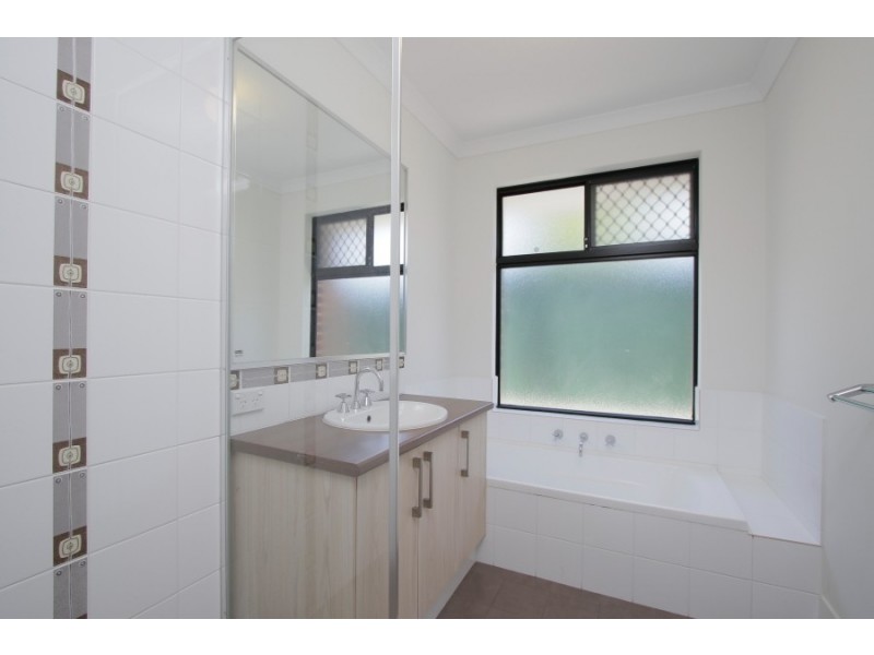 13A Sproxton Way, Embleton WA 6062