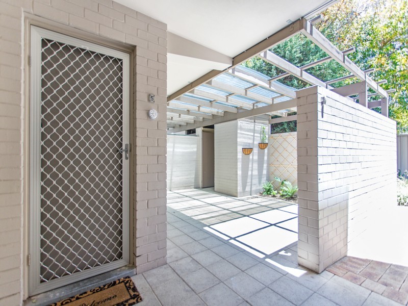 5/4 Comer Street, Como WA 6152