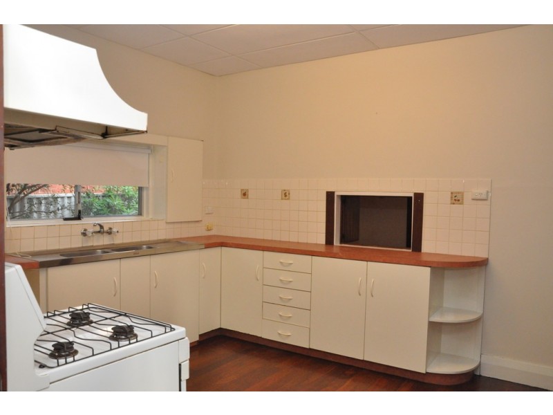 16 Renwick Street, South Perth WA 6151