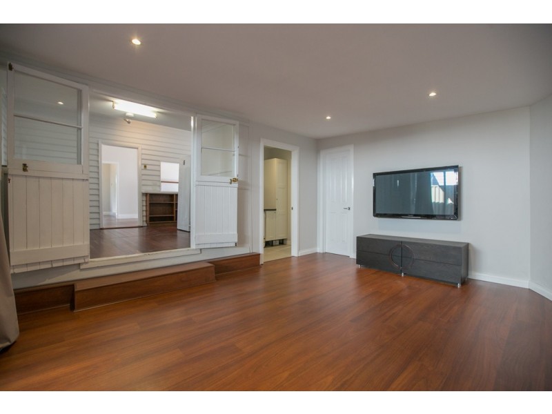 120 Hubert Street, East Victoria Park WA 6101