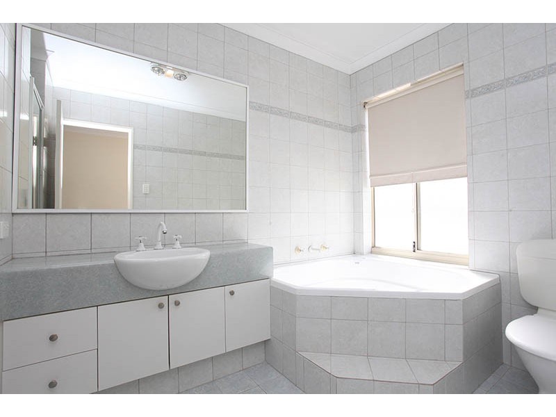 1/340 Mill Point Road, South Perth WA 6151