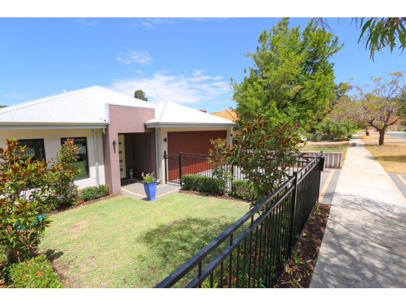 30 Huntingdon Street, East Victoria Park WA 6101