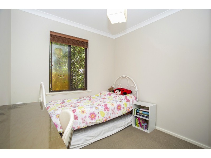 1/8 Gwenyfred Road, Kensington WA 6151