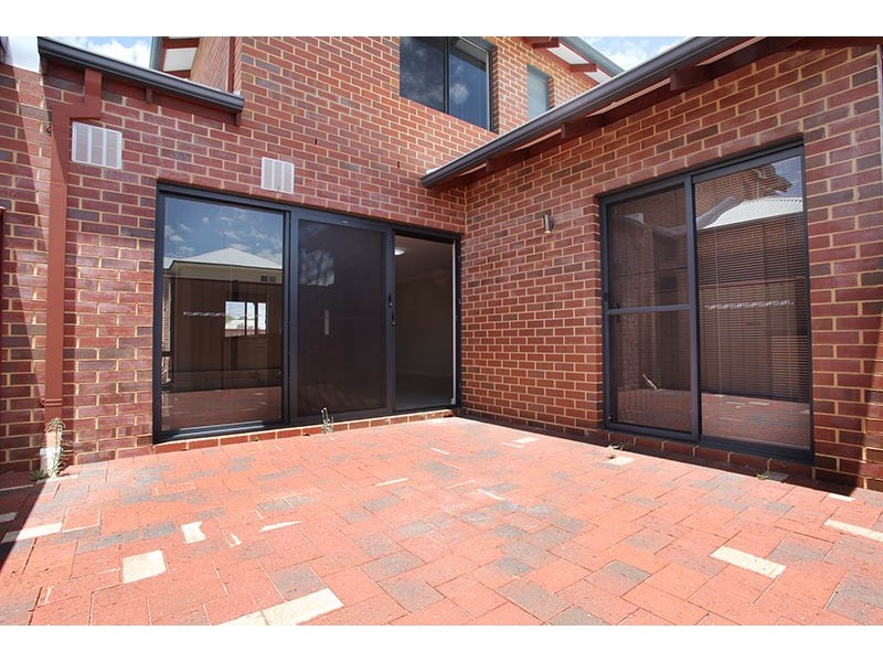 38C SUNBURY ROAD, Victoria Park WA 6100